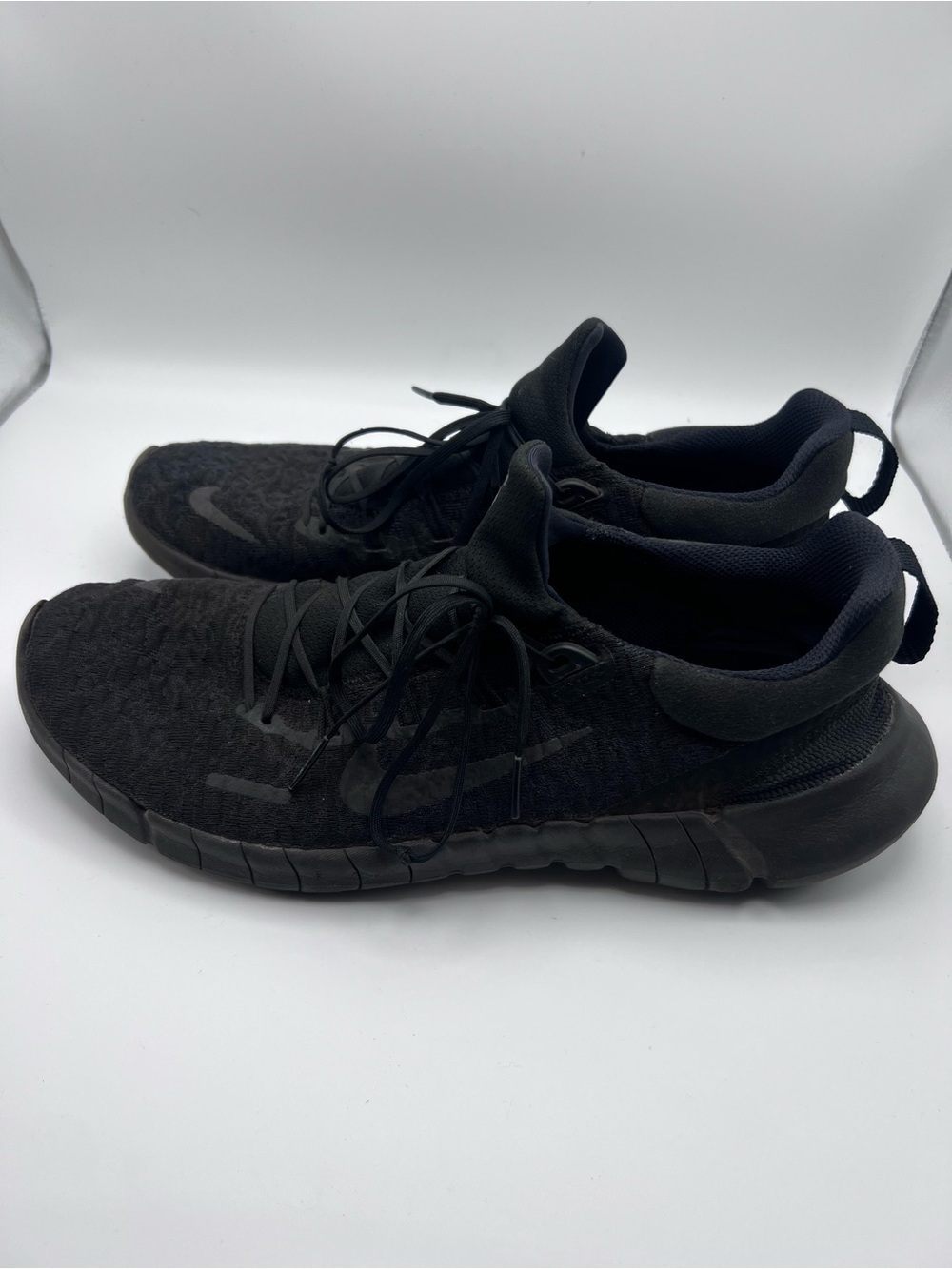Nike Black Knit Lace-Up Sneakers